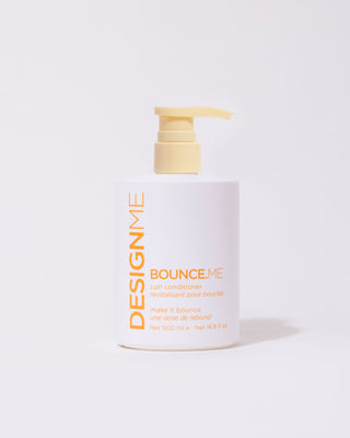 Front view of BOUNCE.ME Curl Conditioner half-litre bottle with pump for easy use.